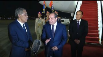 الرئيس السيسي: الانضباط السياسي في إدارة الدولة المصرية محل تقدير واحترام قادة الدول وشعوبها الرئيس السيسي: الانضباط السياسي في إدارة الدولة المصرية محل تقدير واحترام قادة الدول وشعوبها