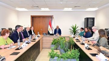 وزير الري يبحث مع تحالف مستقبل الزراعة والجامعات البريطانية تعزيز البحث العلمي وبناء القدرات