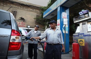 الحكومة المصرية تعلن موقفها من زيادة أسعار الوقود الحكومة المصرية تعلن موقفها من زيادة أسعار الوقود