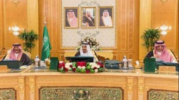 مجلس الوزراء السعودي: الفصائل المسلحة ستواجه عواقب اعتداءاتها مجلس الوزراء السعودي: الفصائل المسلحة ستواجه عواقب اعتداءاتها