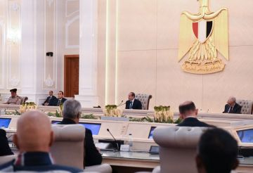 اليمن ومستنقع الاستنزاف.. تحذيرات من وقوع الجيش المصري في فخ المخططات المعادية اليمن ومستنقع الاستنزاف.. تحذيرات من وقوع الجيش المصري في فخ المخططات المعادية