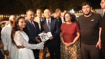 تخفيضات تصل إلى 30 .. محافظ القاهرة يفتتح النسخة السابعة من مهرجان الجبن المصري بالزمالك تخفيضات تصل إلى 30 .. محافظ القاهرة يفتتح النسخة السابعة من مهرجان الجبن المصري بالزمالك