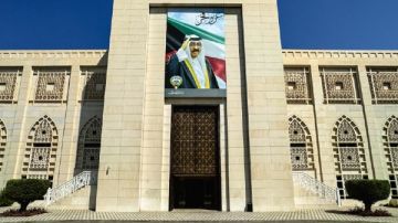 الكويت تدين استمرار اعتداءات الحوثي على عدة مناطق بالسعودية الكويت تدين استمرار اعتداءات الحوثي على عدة مناطق بالسعودية