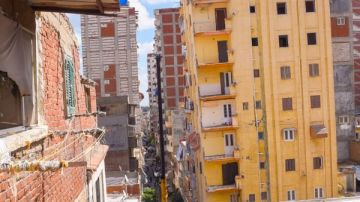 إزالة أجزاء من العقار المائل بلامبروزو.. إجراءات عاجلة من محافظة الإسكندرية إزالة أجزاء من العقار المائل بلامبروزو.. إجراءات عاجلة من محافظة الإسكندرية