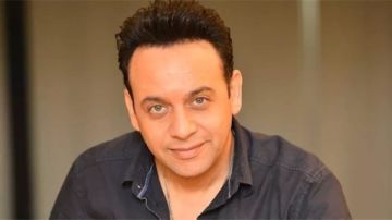 مصطفى قمر يعلن وفاة نجل عمته وزوج شقيقته ويوجه رسالة مؤثرة للجمهور مصطفى قمر يعلن وفاة نجل عمته وزوج شقيقته ويوجه رسالة مؤثرة للجمهور