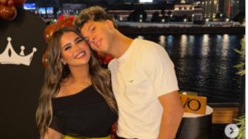 زوجة إمام عاشور تخطف الأنظار في عيد ميلادها.. شاهد زوجة إمام عاشور تخطف الأنظار في عيد ميلادها.. شاهد