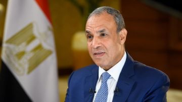 وزير الخارجية: مصر تقف ضد مخطط التهجير في غزة بالتنسيق مع الدول العربية وزير الخارجية: مصر تقف ضد مخطط التهجير في غزة بالتنسيق مع الدول العربية
