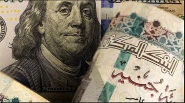 100 دولار بكام انهاردة؟.. أسعار العملة الأمريكية اليوم بعد قرار البنك المركزي 100 دولار بكام انهاردة؟.. أسعار العملة الأمريكية اليوم بعد قرار البنك المركزي