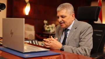 أسامة ربيع: عبور 276 رحلة بإجمالي 23.3 مليون طن خلال الـ 9 أشهر الماضية أسامة ربيع: عبور 276 رحلة بإجمالي 23.3 مليون طن خلال الـ 9 أشهر الماضية