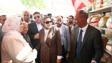 موجز أخبار الوادي الجديد المحافظ تفتتح أعمال الإحلال الجزئي والتوسعة بمدرسة باريس.. وندوة عن تعزيز القيم والولاء لدى الشباب