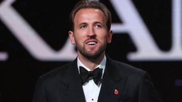 هاري كين يفوز بجائزة جيرد مولر كأفضل هداف في عام 2026