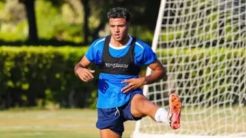 ضربة جديدة للزمالك.. أحمد ربيع مهدد بالغياب عن مباراتي بترول أسيوط والجيش الرواندي