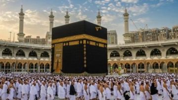 أسعار وبرامج عمرة 2026.. دليل شامل للتكاليف ومستويات الإقامة وشروط السفر