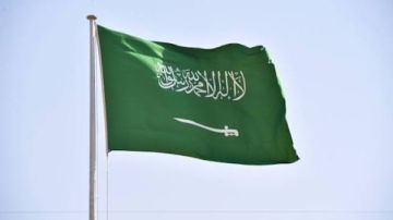 السعودية: اعتداء يستهدف مطار الملك فهد الدولي بالدمام