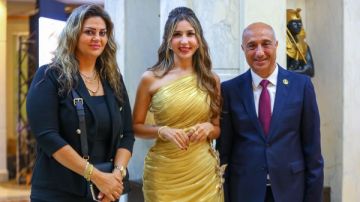 جنات تتألق في احتفالية نصر 6 أكتوبر بحضور الخطيب ونجوم الفن .. شاهد جنات تتألق في احتفالية نصر 6 أكتوبر بحضور الخطيب ونجوم الفن .. شاهد