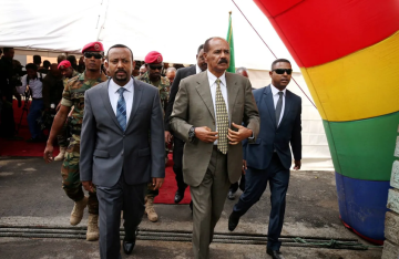 إثيوبيا تصعد ضد إريتريا وتطرد دبلوماسييها وتغلق سفارتها في أسمرة إثيوبيا تصعد ضد إريتريا وتطرد دبلوماسييها وتغلق سفارتها في أسمرة