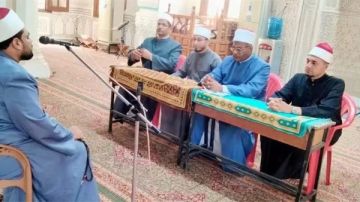 موجز أخبار الوادي الجديد.. الأوقاف تطلق التصفيات التمهيدية لمسابقة الأصوات الندية .. والجامعة تفتتح متحف الحفري للسياح الإيطاليين موجز أخبار الوادي الجديد.. الأوقاف تطلق التصفيات التمهيدية لمسابقة الأصوات الندية .. والجامعة تفتتح متحف الحفري للسياح الإيطاليين