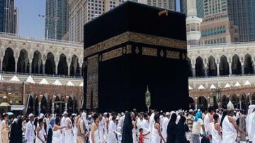 هل يجوز أداء عمرة واحدة عن الأب والأخ المتوفيين معا؟.. أمين الفتوى يوضح هل يجوز أداء عمرة واحدة عن الأب والأخ المتوفيين معا؟.. أمين الفتوى يوضح