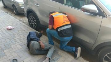 التضامن: التدخل السريع يستجيب لبلاغ عن شخص فاقد للوعي بسوهاج التضامن: التدخل السريع يستجيب لبلاغ عن شخص فاقد للوعي بسوهاج