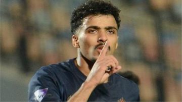 سهام صالح: حسام عبد المجيد الخيار الأول للأهلي لتعويض ياسر إبراهيم سهام صالح: حسام عبد المجيد الخيار الأول للأهلي لتعويض ياسر إبراهيم