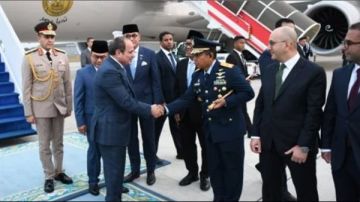 الرئيس السيسي في إندونيسيا.. لقاء مرتقب مع الرئيس الإندونيسي بالقصر الرئاسي الرئيس السيسي في إندونيسيا.. لقاء مرتقب مع الرئيس الإندونيسي بالقصر الرئاسي
