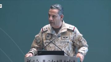 التحالف : دمرنا مخازن للصواريخ الباليستية لميليشيا الحوثي في جبال صنعاء التحالف : دمرنا مخازن للصواريخ الباليستية لميليشيا الحوثي في جبال صنعاء