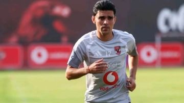 بن شرقي يطمئن جماهير الأهلي قبل مواجهة الزمالك بن شرقي يطمئن جماهير الأهلي قبل مواجهة الزمالك