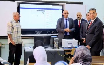وزير التعليم ومحافظ البحر الأحمر يواصلان جولتهما بتفقد مدارس مدينة حلايب لمتابعة العملية التعليمية