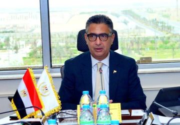 التموين تطور منصة رقمية لـ كاري أون لتيسير وصول المواطنين للسلع وتقليل الوسطاء التموين تطور منصة رقمية لـ كاري أون لتيسير وصول المواطنين للسلع وتقليل الوسطاء
