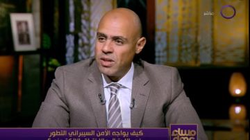 خبير أمن سيبراني يحذر من مراحل الاحتيال الإلكتروني: المحتال يجمع بياناتك قبل الاستيلاء على حسابك خبير أمن سيبراني يحذر من مراحل الاحتيال الإلكتروني: المحتال يجمع بياناتك قبل الاستيلاء على حسابك