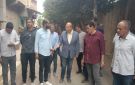 نائب محافظ الجيزة يتابع ميدانيا مشروعات الصرف الصحي بقرى منشأة القناطر