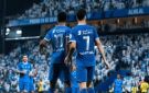 الهلال يحسم كلاسيكو الاتحاد بثلاثية مثيرة ويواصل تربعه على قمة الدوري السعودي