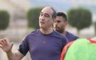 إعلامي يكشف عن مدرب مصري مرشح لخلافة عموتة في الأهلي.. ما السبب؟