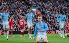 مانشستر سيتي يستغل النقص العددي ويضرب ليفربول بثلاثية في الدوري الإنجليزي