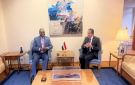 وزير الصحة يبحث مع مدير المركز الأفريقي لمكافحة الأمراض تعزيز التعاون الصحي بالقارة
