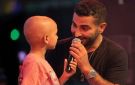 بعد دويتو مع أحمد سعد.. مصرع محارب السرطان الطفل ياسين وأمه في حادث سير
