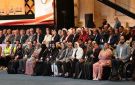كبار السن يوجهون الشكر للرئيس السيسي بعد دعوتهم للمشاركة في منتدى مصر: أكرمتنا ورفعت راسنا.. بندعيلك وبندعي لمصر 