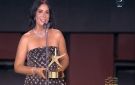 منح منى زكي جائزة الإنجاز الإبداعي في حفل افتتاح الدورة التاسعة من مهرجان الجونة