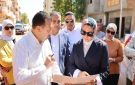 محافظ الوادي الجديد تتابع بدء أعمال رصف طريق أرض النور - eg