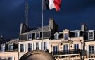 قنبلة ديون بـ تريليون دولار.. وول ستريت: فرنسا أضعف حلقة في أوروبا وتدفع فائدة أعلى من اليونان - eg
