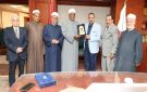 رئيس مصالحات الأزهر ومحافظ سوهاج يبحثان تكثيف الجهود لإعلان المحافظة خالية من الثأر - eg