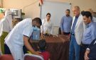 محافظ الأقصر يتابع ميدانيا أعمال الحملة القومية للتطعيم ضد الحصبة والحصبة الألمانية بمدينة إسنا