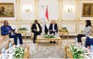 سويلم يلتقي وزير المياه والبيئة الأوغندي لبحث تعزيز التعاون في مجال الموارد المائية - eg