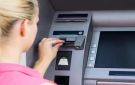 كيف تحافظ على أمان بطاقتك البنكية عند استخدام ماكينة الـATM؟ احذر 8 أخطاء تعرض أموالك للخطر