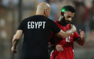 أول تحرك لرئيس اتحاد الكرة المصري لاحتواء أزمة صلاح وحسام حسن