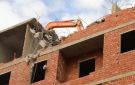 رئيس هندسة التشييد بالجامعة الأمريكية: عمر المباني الافتراضي 100 عام.. والكباري والسدود أكثر من ذلك