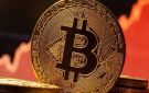  بيتكوين تكافح للاستقرار فوق 83 ألف دولار وسط مخاوف من تصفية مراكز التداول