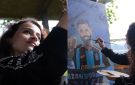 فنانة تركية ترسم لوحة لمحمد صلاح وتحلم بتقديمها له بنفسها (فيديو)