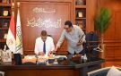 خطوة نحو الاستقرار.. محافظ جنوب سيناء يوقع قرارات تخصيص أراض سكنية لمواطني طابا - eg