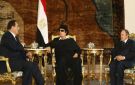 وزير مصري أسبق يكشف كواليس زياراته السرية مع مبارك إلى ليبيا للإفطار مع القذافي